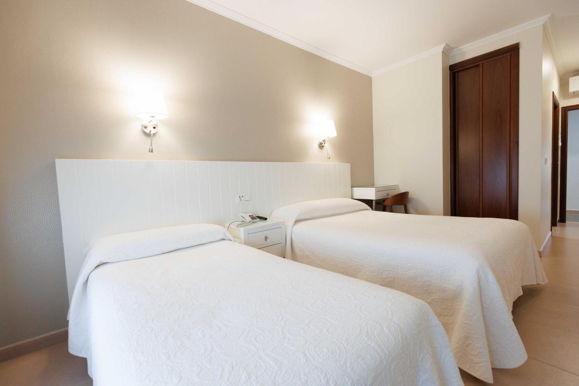 Hotel O Cruceiro Caldas De Reis Dış mekan fotoğraf